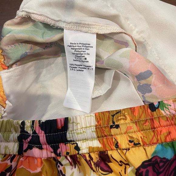 guc j crew Colorful Animal Print wide leg pants 6 - Picture 4 of 8